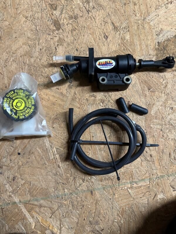 (GS) Ideal Garage 5th Gen Camaro Master Cylinder Kit